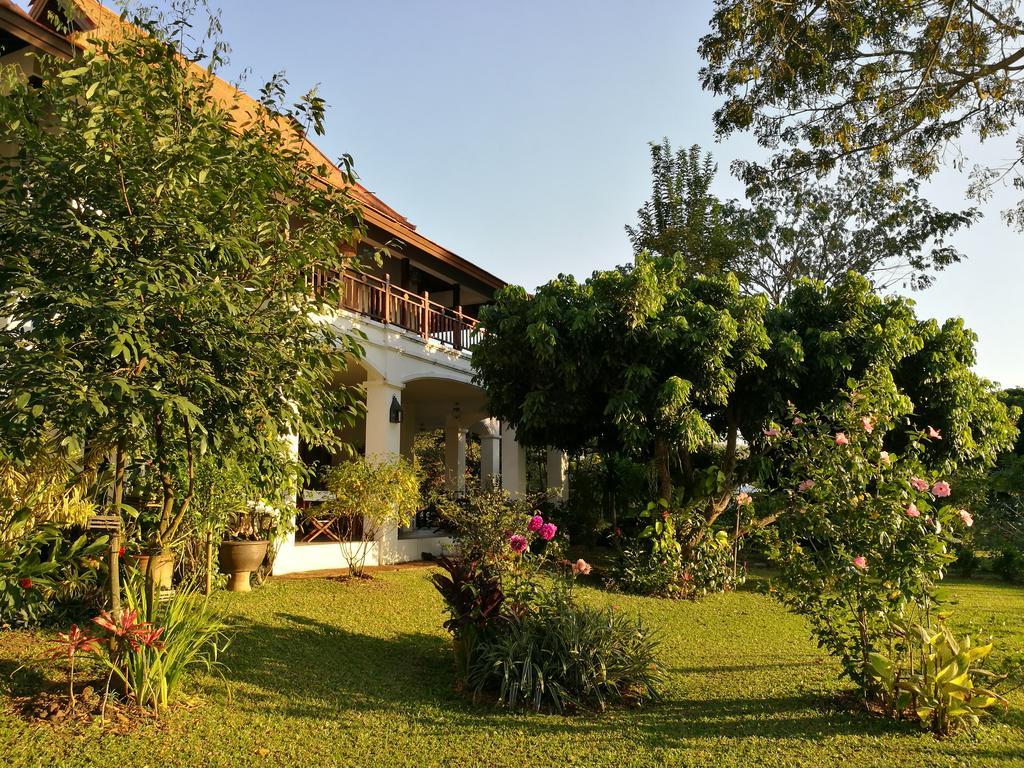 Villa Albizia, Chiang Mai Doi Saket Екстериор снимка